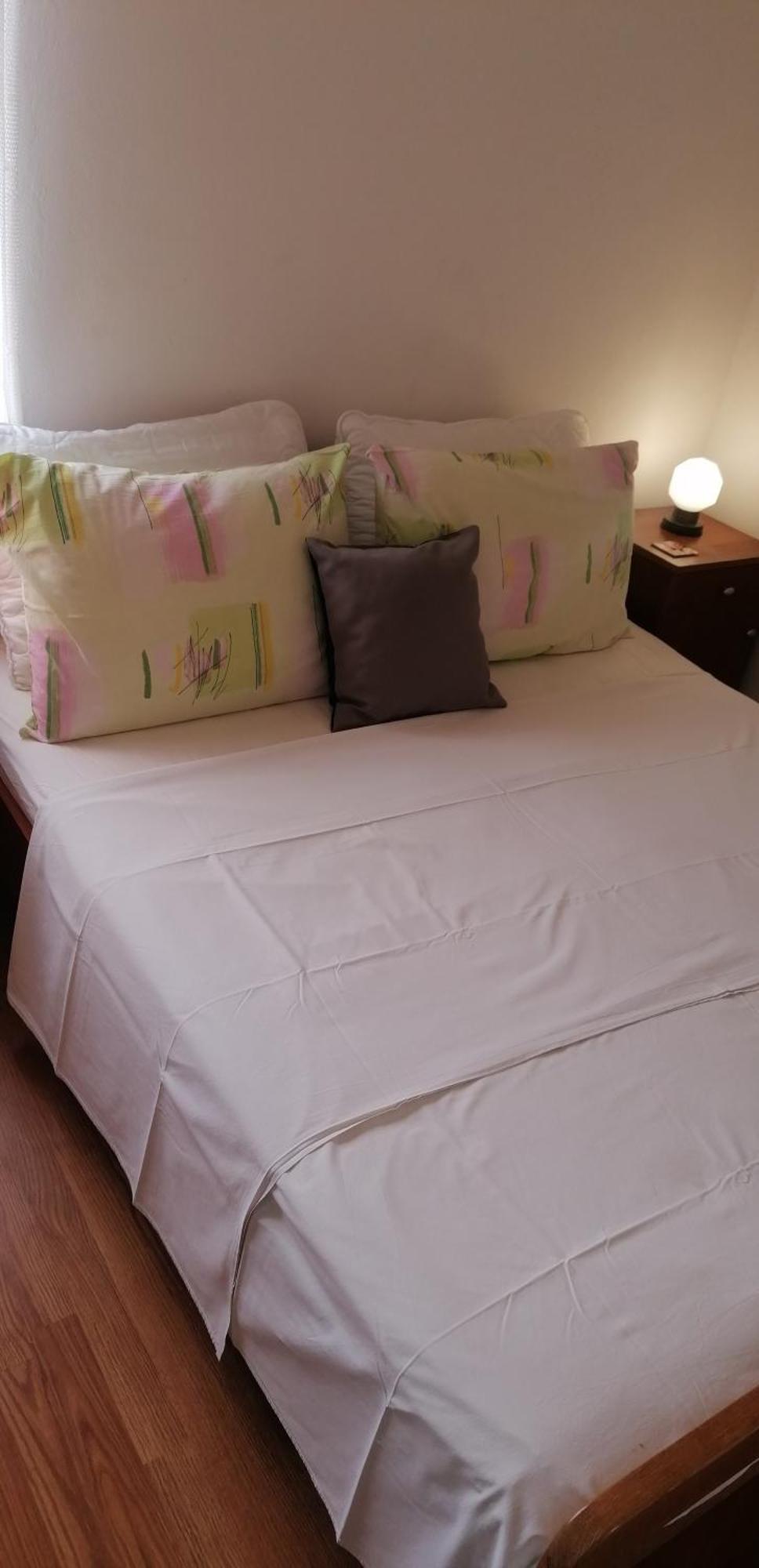 Apartments Srhoj Stari Grad Kültér fotó