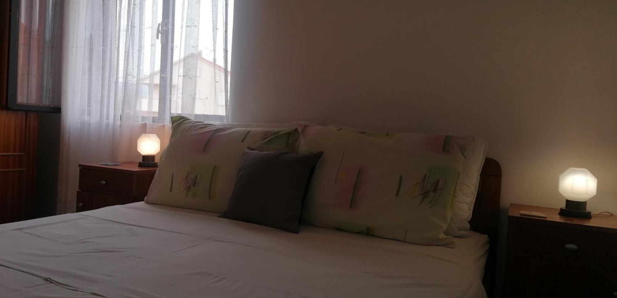 Apartments Srhoj Stari Grad Kültér fotó