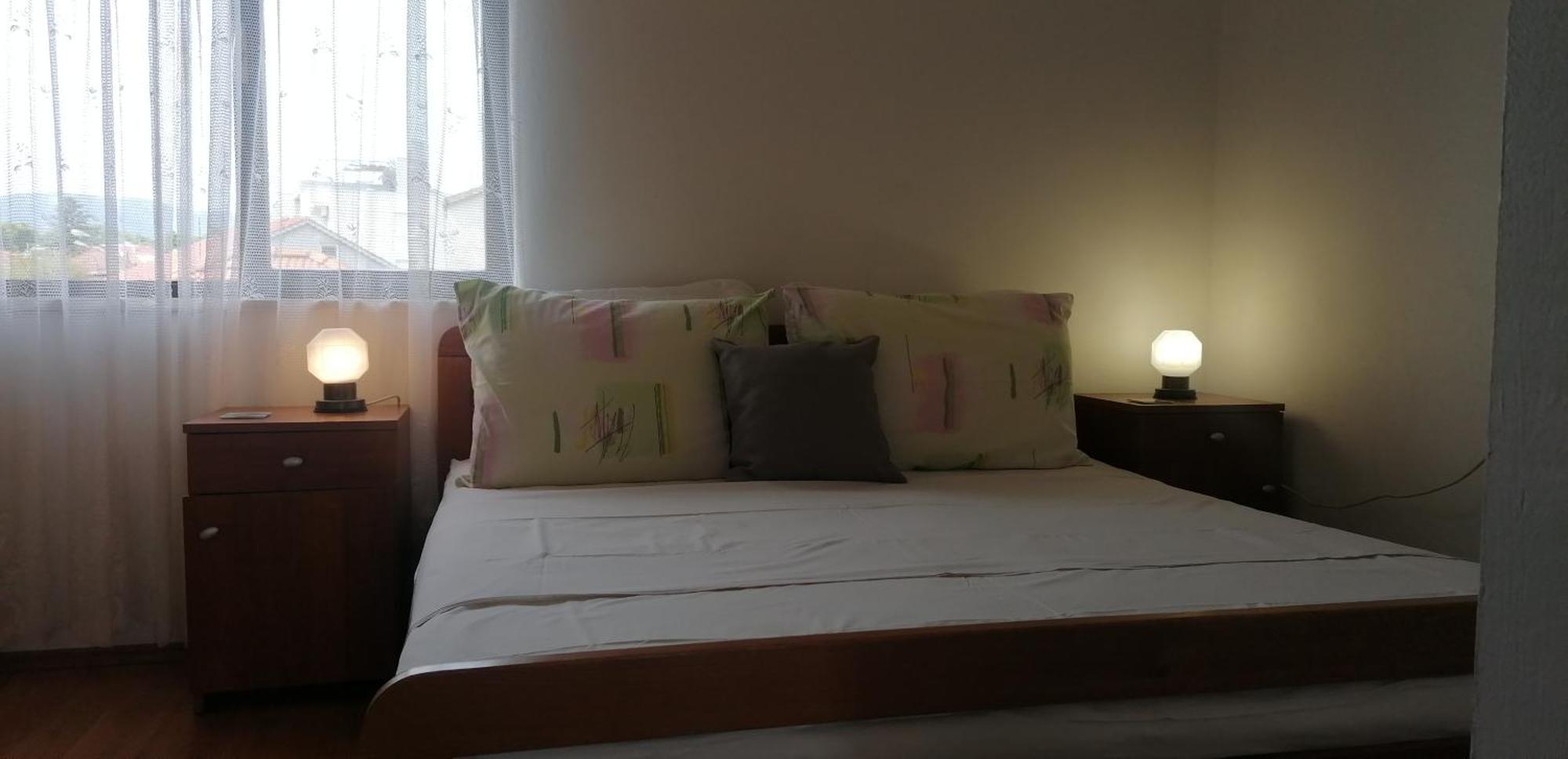 Apartments Srhoj Stari Grad Kültér fotó