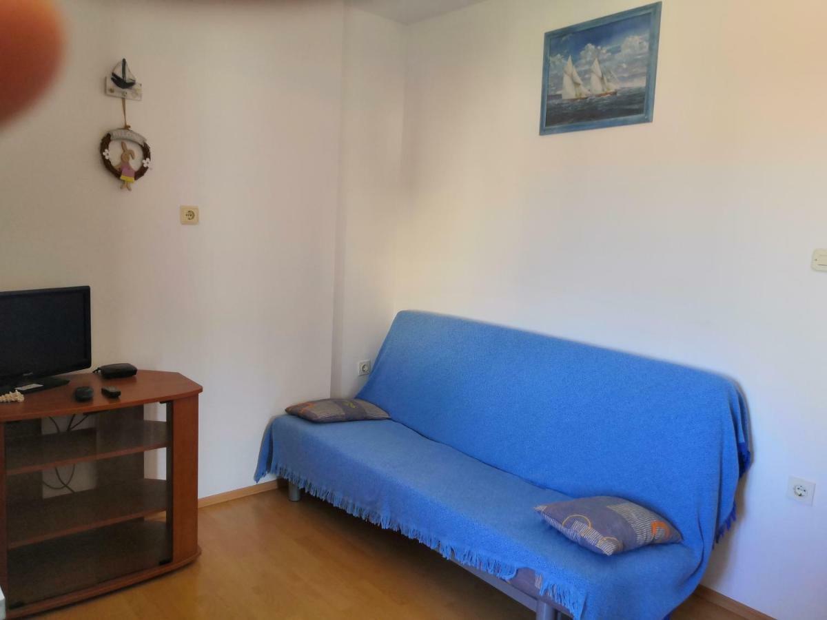 Apartments Srhoj Stari Grad Kültér fotó